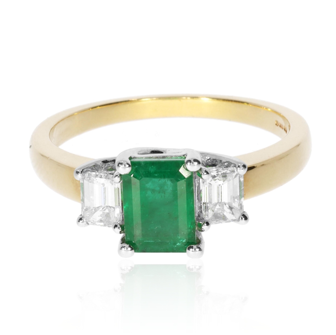 Heidi Kjeldsen Fabulous Emerald & Diamond Three Stone Ring R979 Front