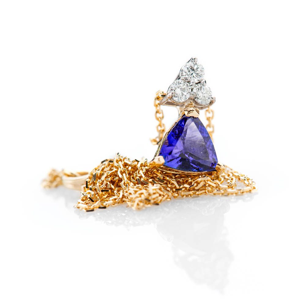 Heidi Kjeldsen Glorious Deep Purple Blue Natural Tanzanite Brilliant Cut Diamond And Gold Pendant P1140 + Y18TR162-3