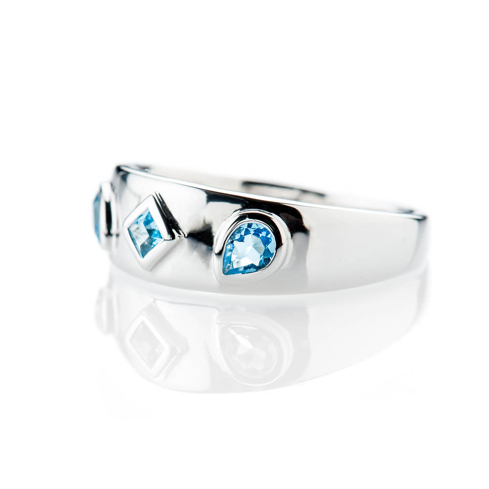 Modern Aquamarine Dress Ring