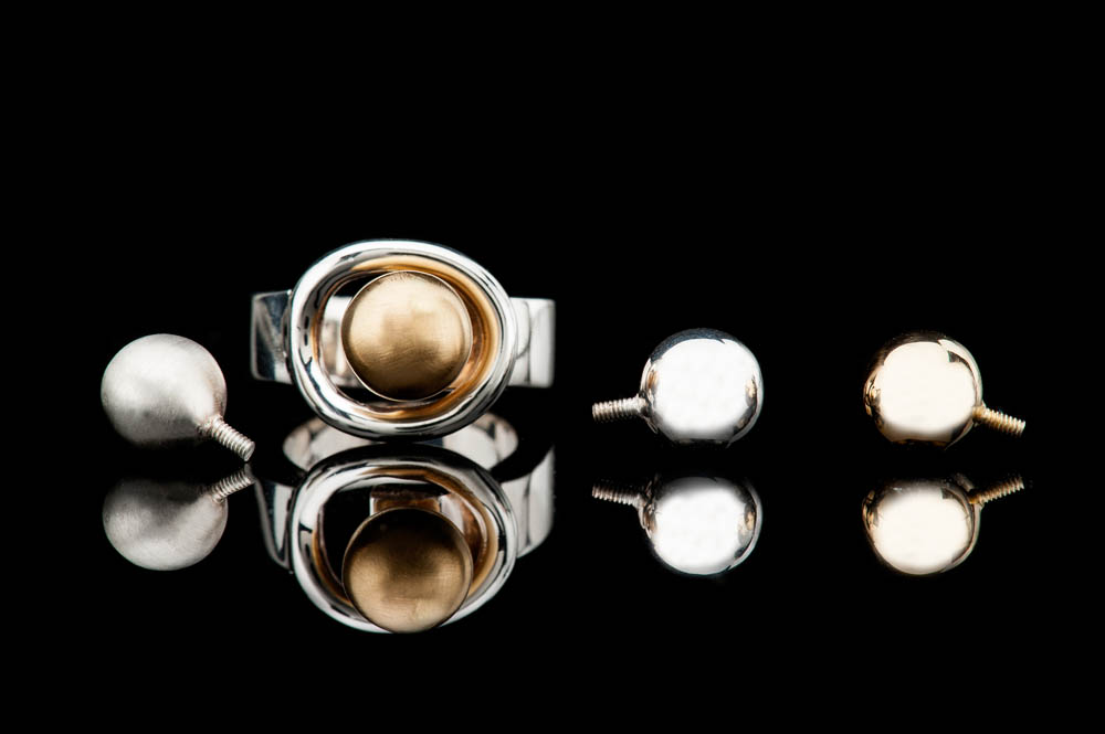 Silver Globe ring with interchangeable ball by Heidi Kjeldsen Jewellery R1205 Gold