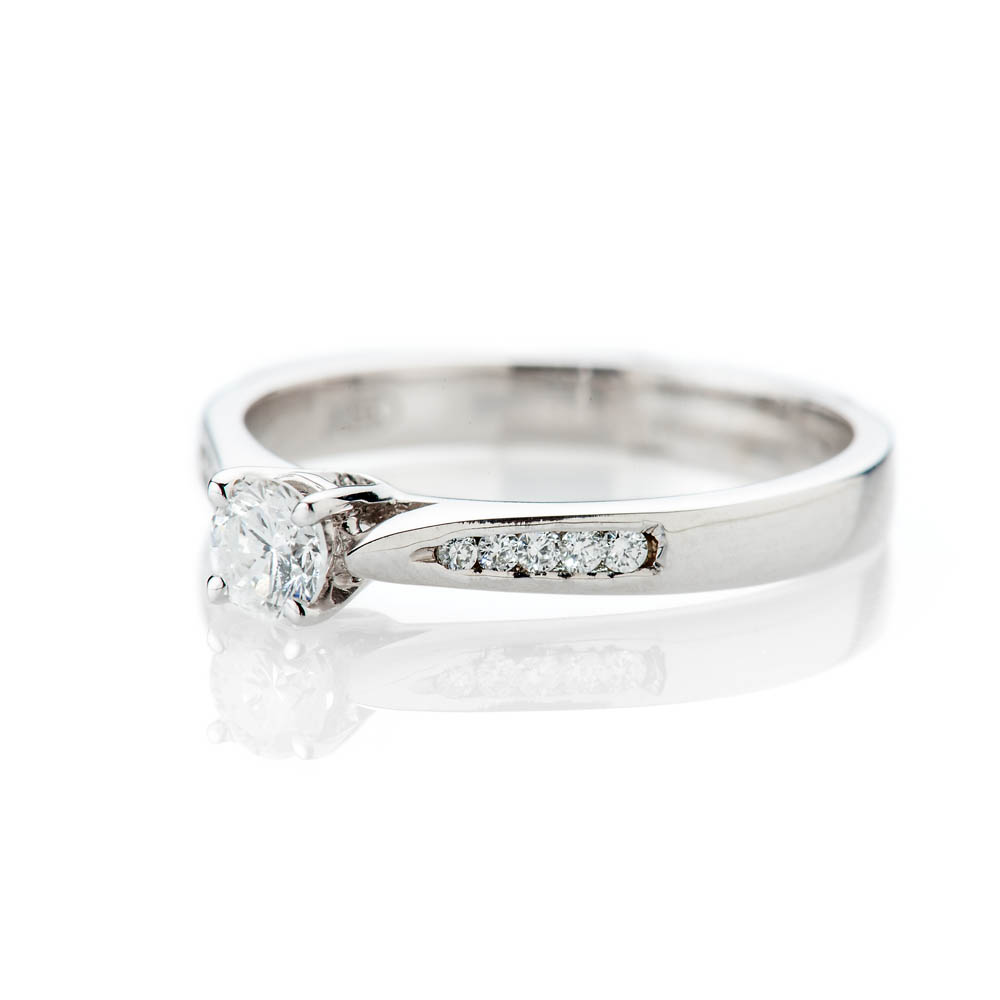 Heidi Kjeldsen Stylish Brillant Cut Natural Diamond And Gold Solitaire Engagement Ring - R1045-1