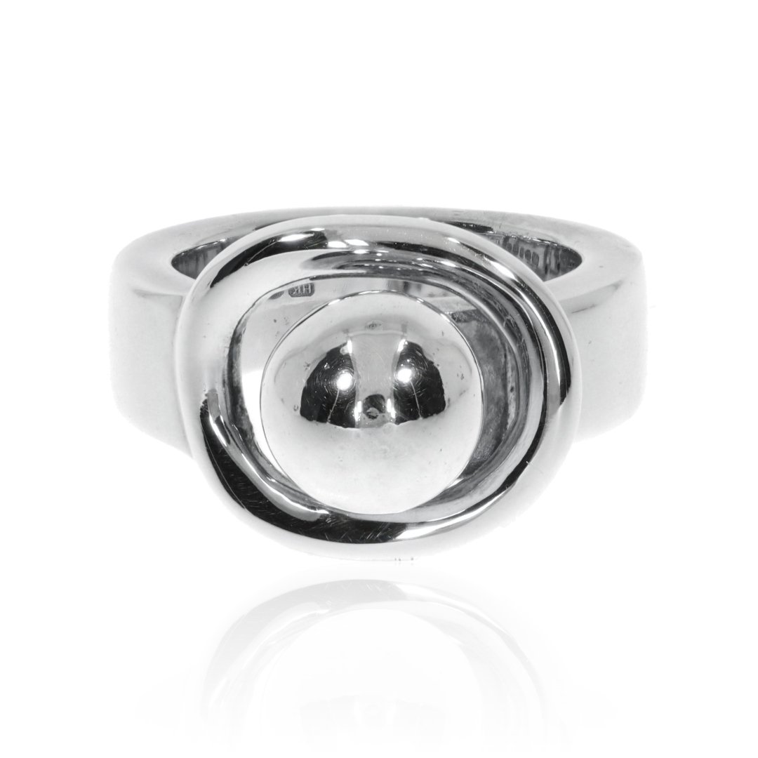 Silver Globe ring with interchangeable ball by Heidi Kjeldsen Jewellery R1205 Front
