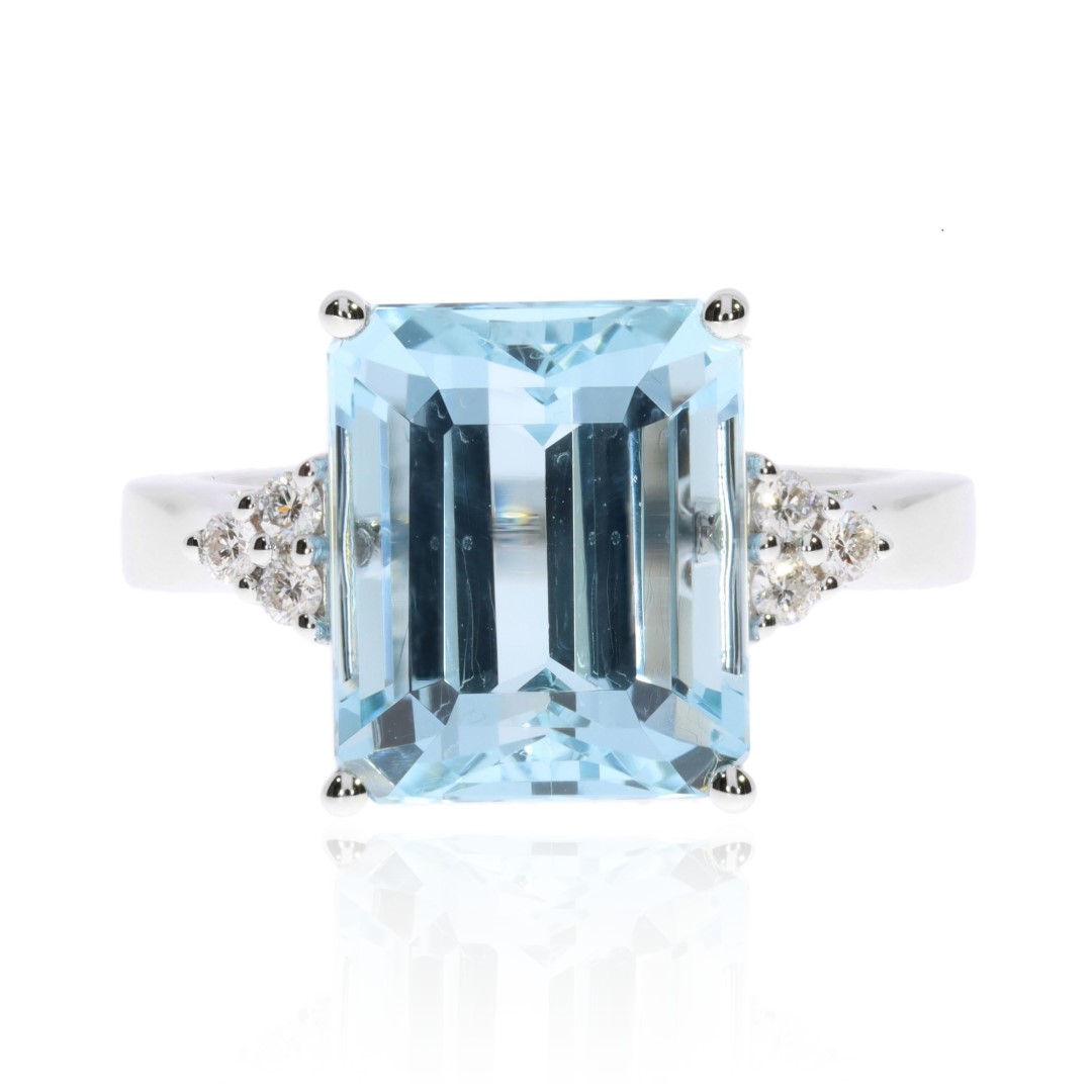 Aquamarine and Diamond Ring By Heidi Kjeldsen Jewellery R1674 Front