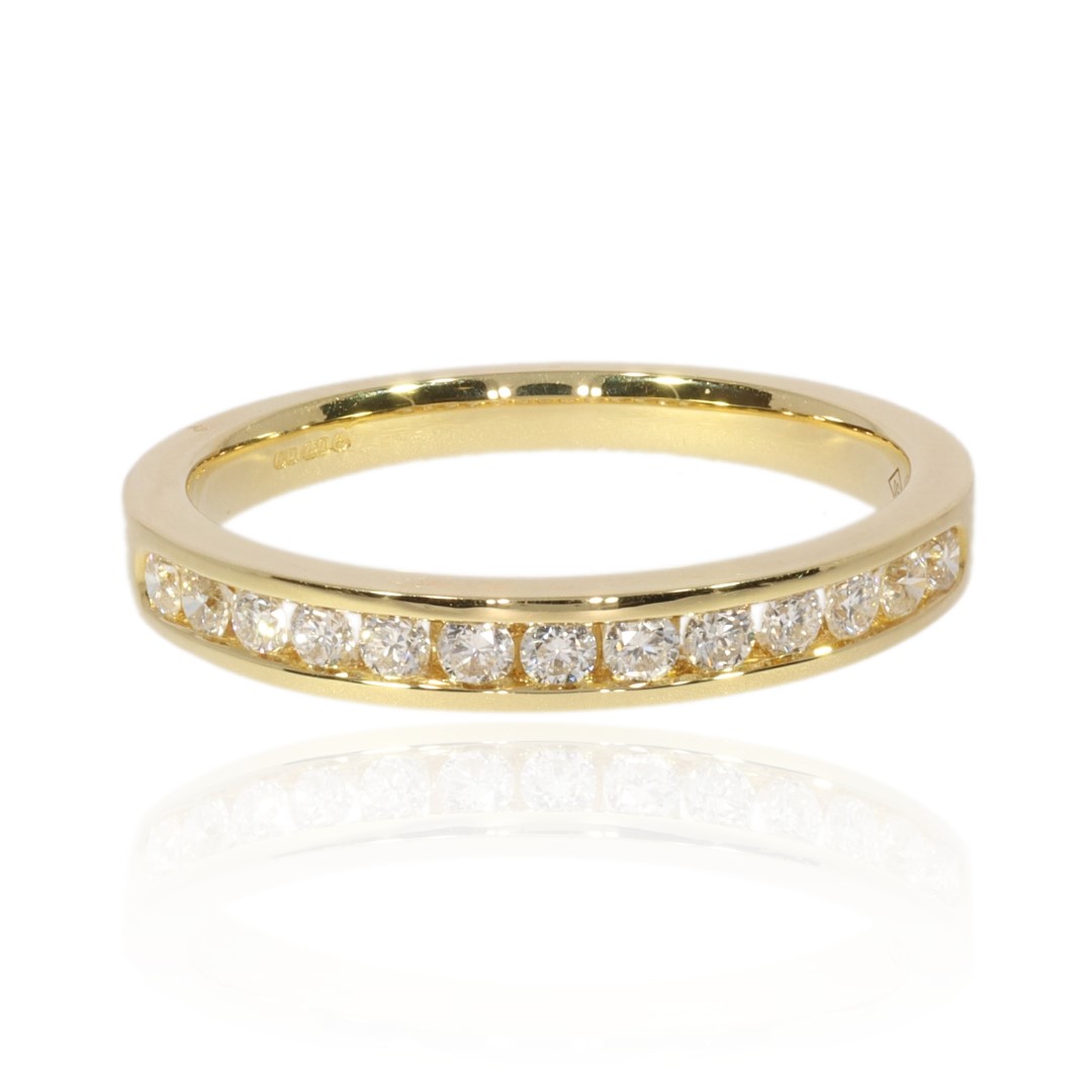 Diamond eternity ring or wedding ring by Heidi Kjeldsen Jewellery R1712 Front