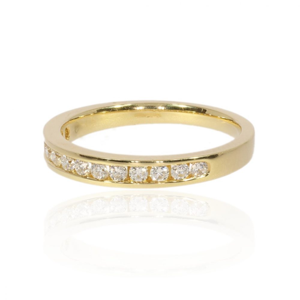 Diamond eternity ring or wedding ring by Heidi Kjeldsen Jewellery R1712 Side