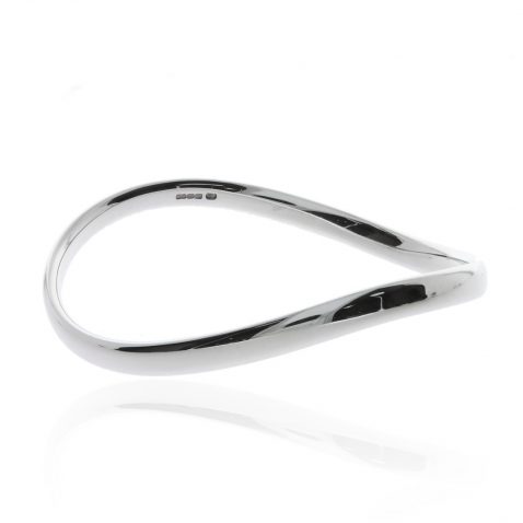 Sterling Silver oval infinity bangle By Heidi Kjeldsen Jewellery BL932 Front small