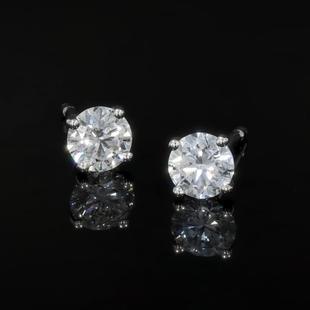 Laboratory Grown Diamond Earstuds Heidi Kjeldsen Jewellers ER2617 black