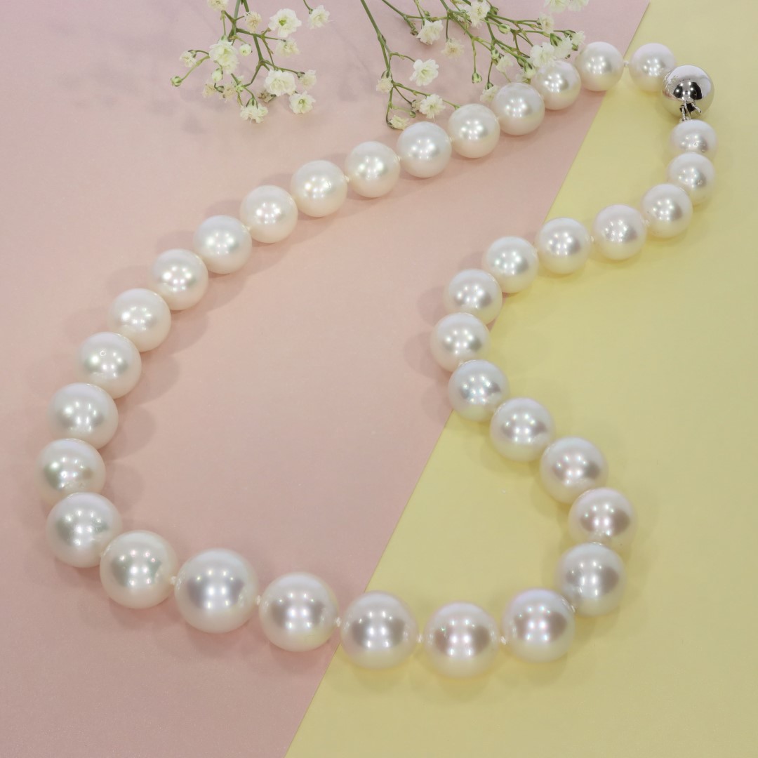 South Sea Pearls by Heidi Kjeldsen Jewellery NL1331 still
