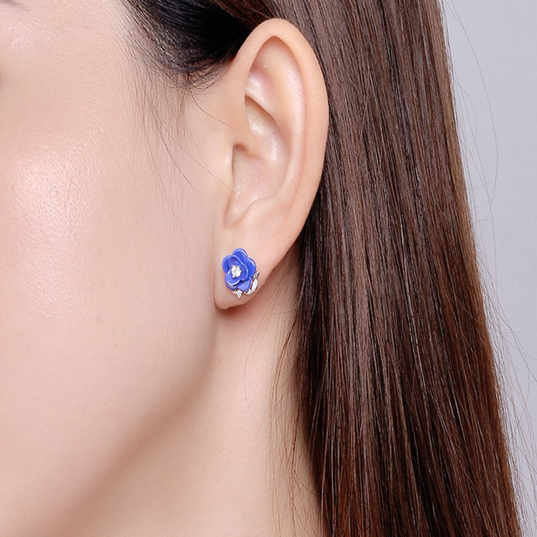Earrings Fei Liu Heidi Kjeldsen Jewellery Blossom model