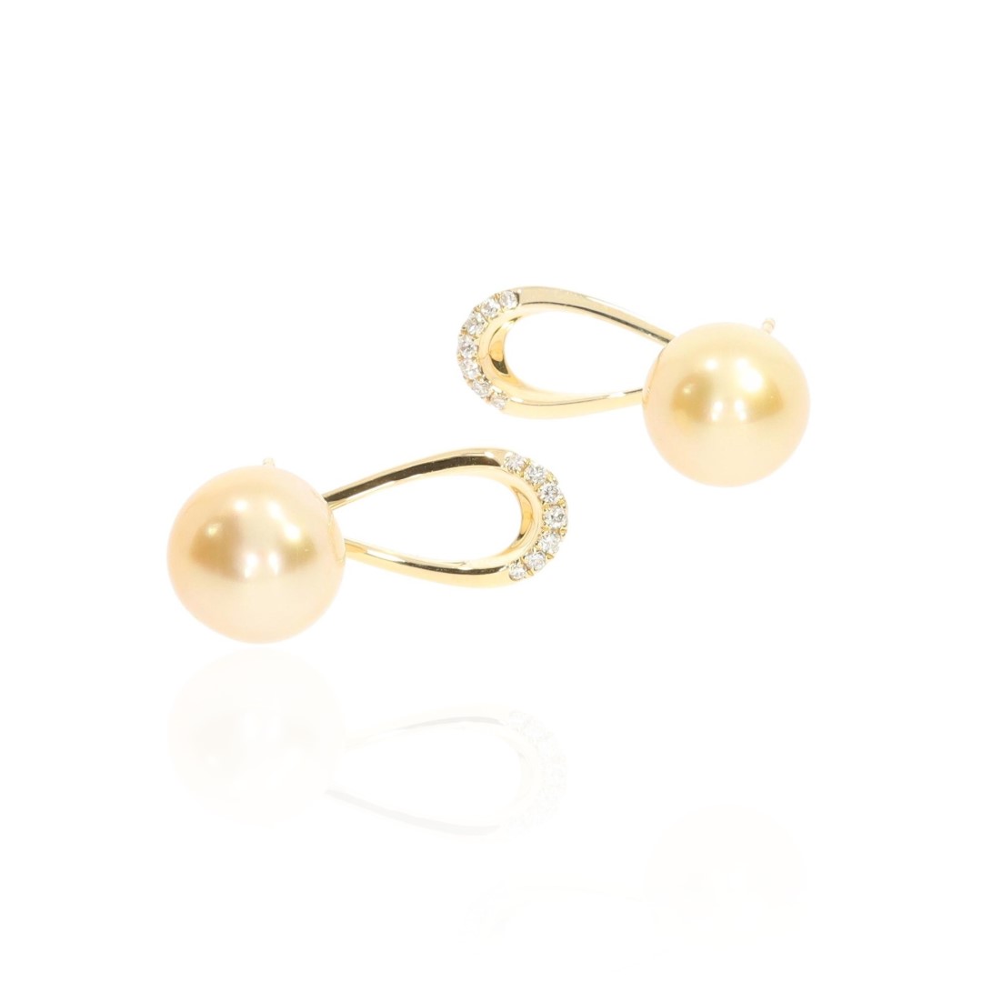 South Sea Pearl and Diamond Earrings Heidi Kjeldsen Jewellery ER4778 2