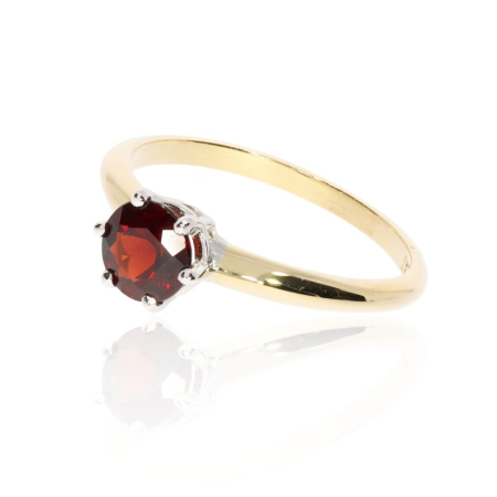 Round-Wine-Garnet-and-Gold-Ring-By-Heidi-Kjeldsen-Jewellery-R1641-Side-View.jpg